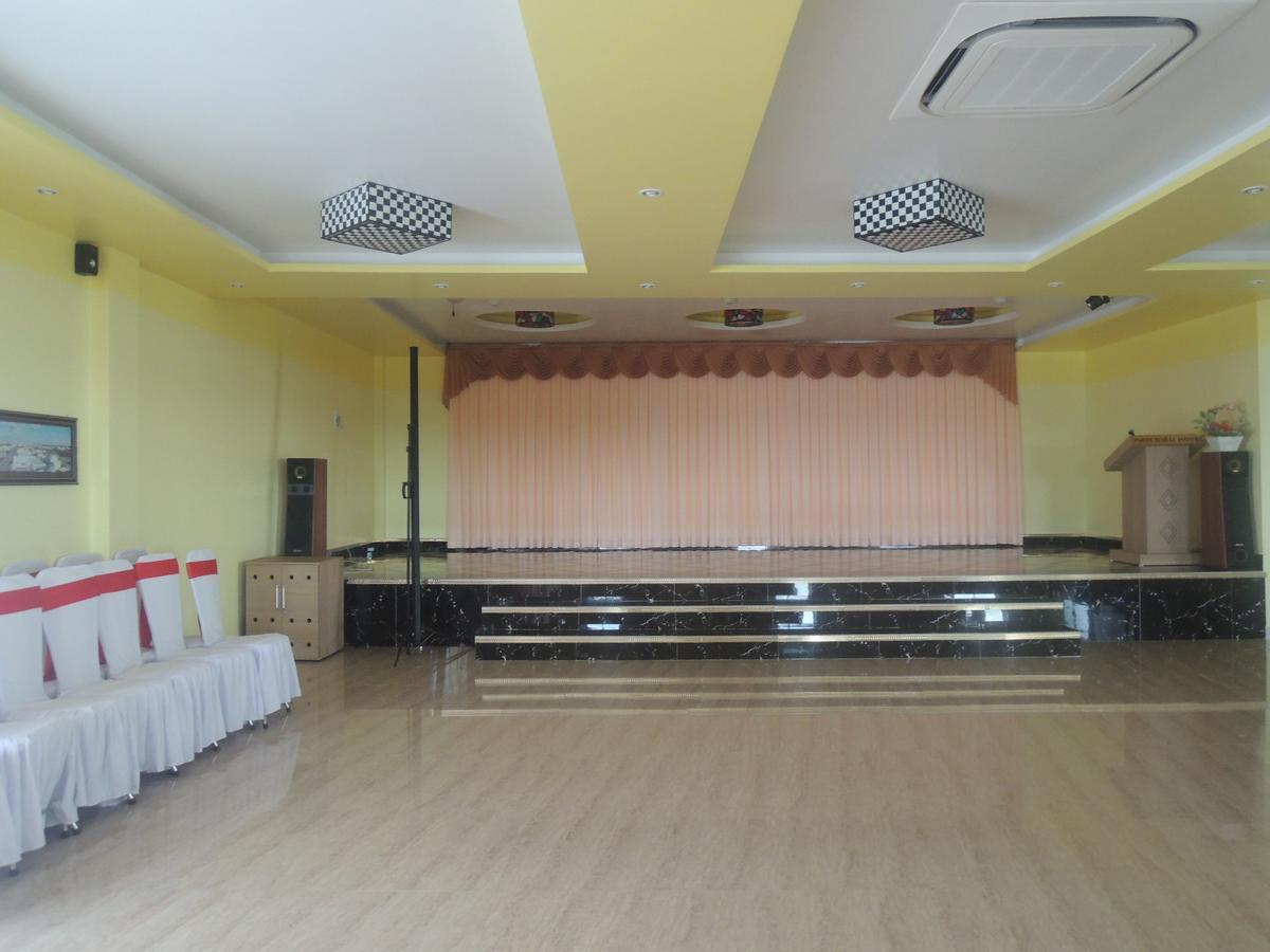 Nam Kieu Hotel Cà Mau Exterior photo